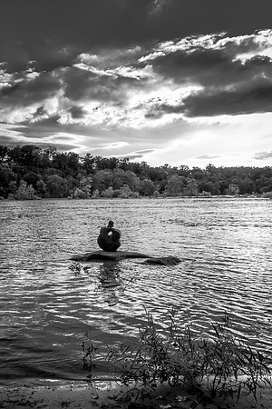River Monument-MT