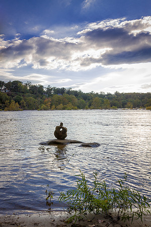 River Monument-MT